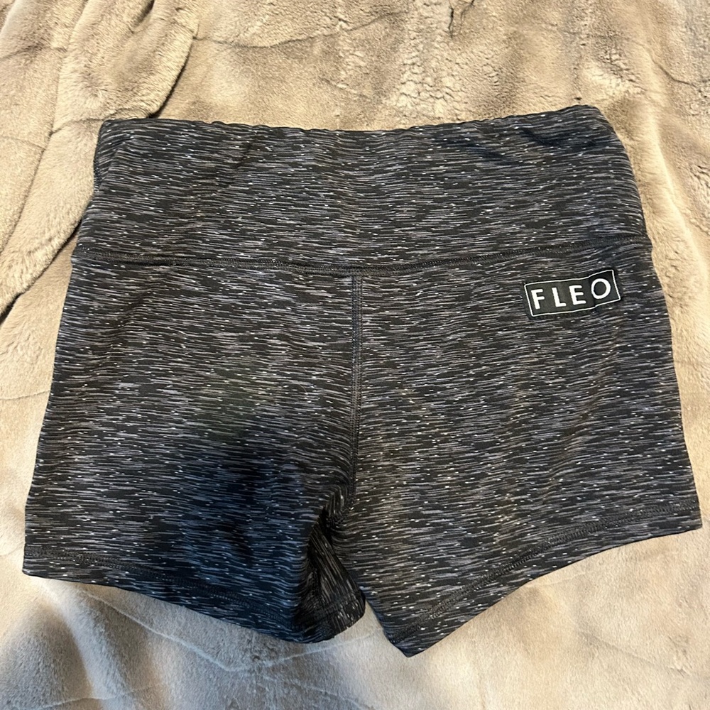 Fleo shorts